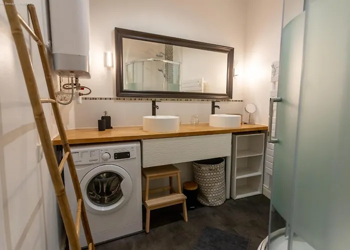 Apartament Au Dessus Des Toits